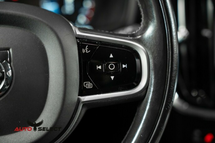 volvo-v60-cross-country-diesel-2020-big-32