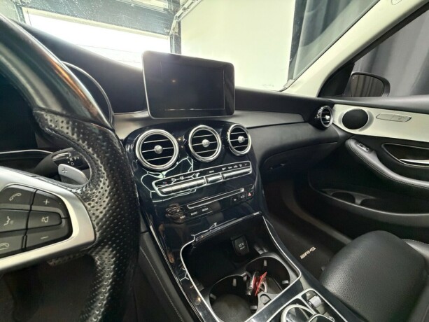 mercedes-benz-glc-diesel-2016-big-25