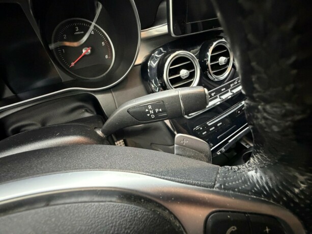 mercedes-benz-glc-diesel-2016-big-28