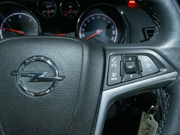 opel-meriva-diesel-2011-big-26