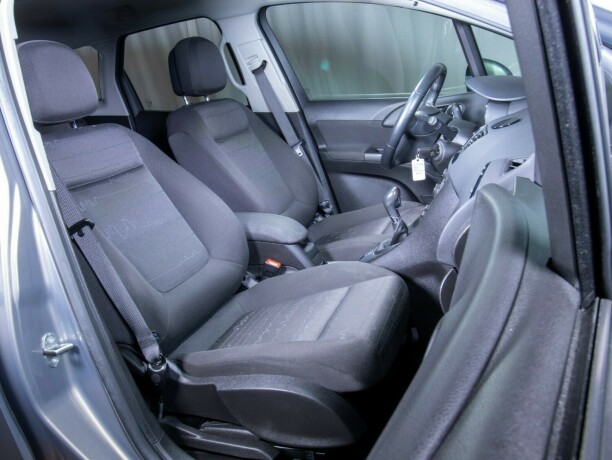 opel-meriva-diesel-2011-big-41