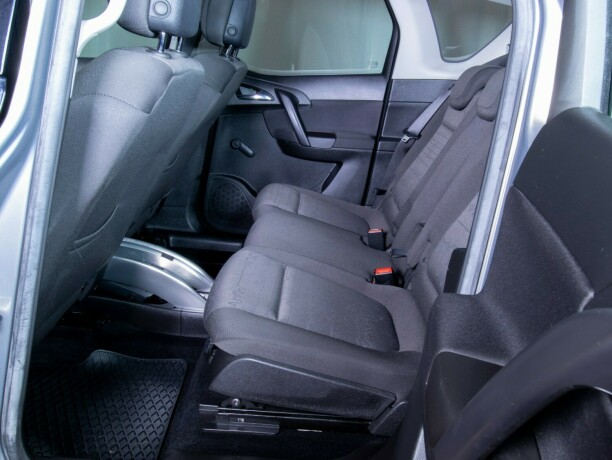 opel-meriva-diesel-2011-big-38