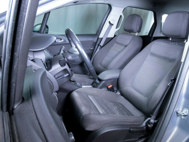 opel-meriva-diesel-2011-big-36