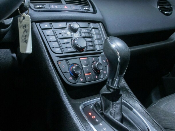 opel-meriva-diesel-2011-big-29
