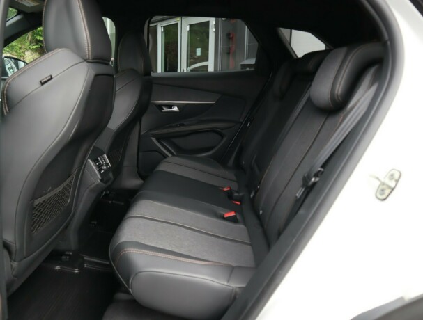 peugeot-3008-diesel-2017-big-15