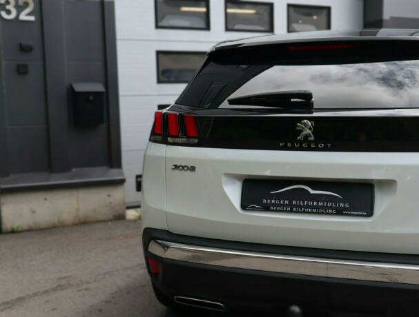 peugeot-3008-diesel-2017-big-7
