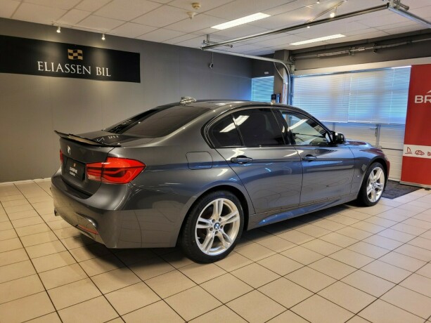 bmw-3-serie-plug-in-petrol-2018-big-4