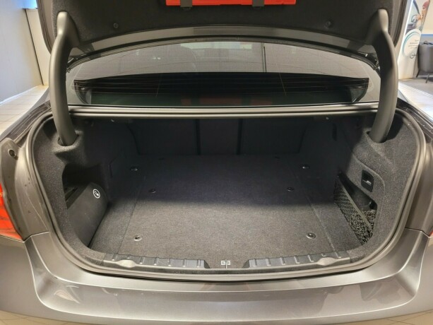bmw-3-serie-plug-in-petrol-2018-big-19
