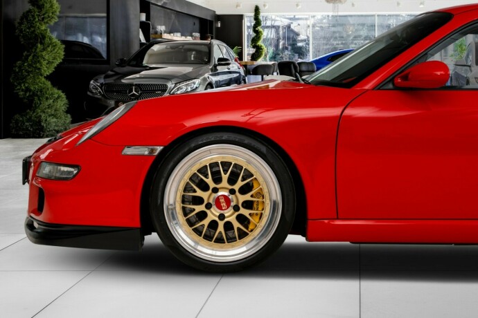 porsche-911-bensin-2007-big-34