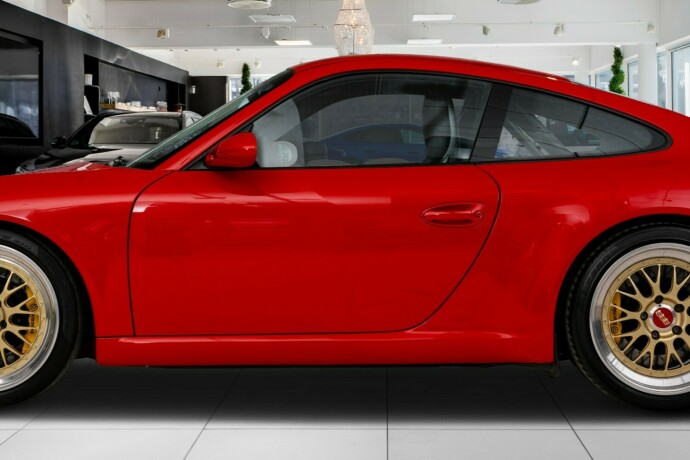 porsche-911-bensin-2007-big-33