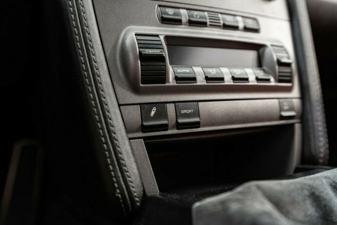 porsche-911-bensin-2007-big-48