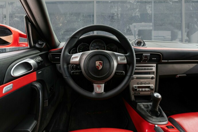 porsche-911-bensin-2007-big-38