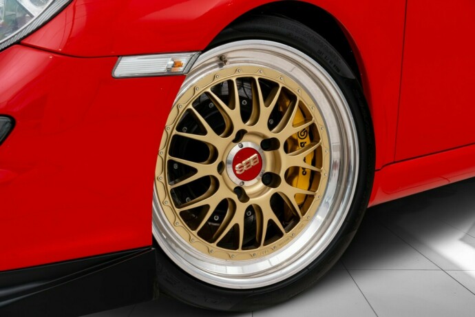 porsche-911-bensin-2007-big-3