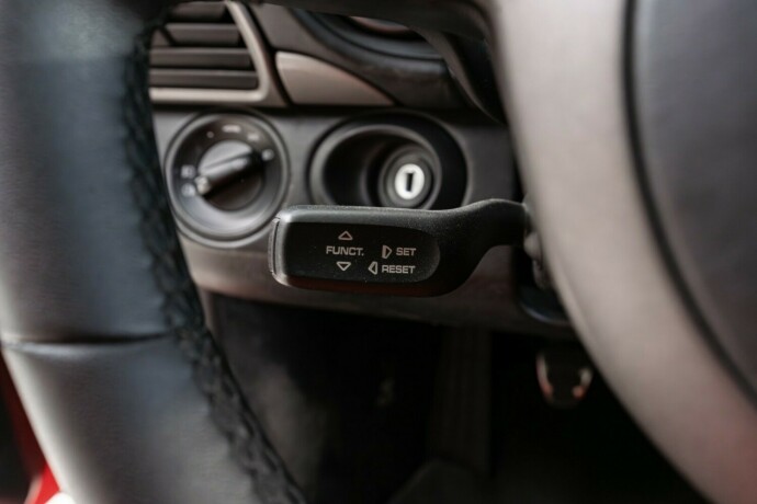 porsche-911-bensin-2007-big-40