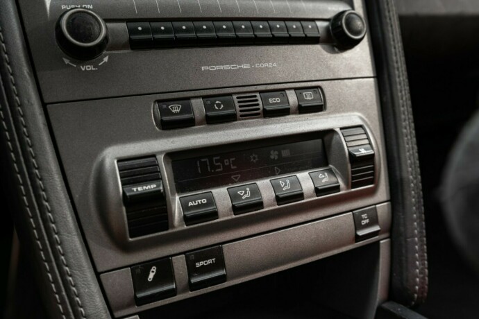 porsche-911-bensin-2007-big-47