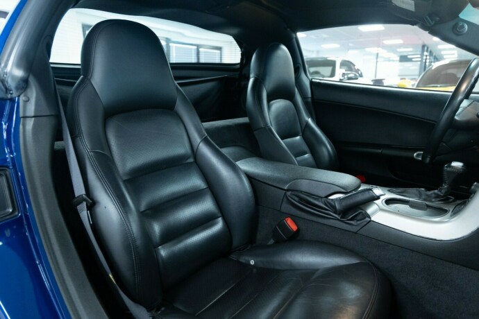 chevrolet-corvette-bensin-2005-big-9