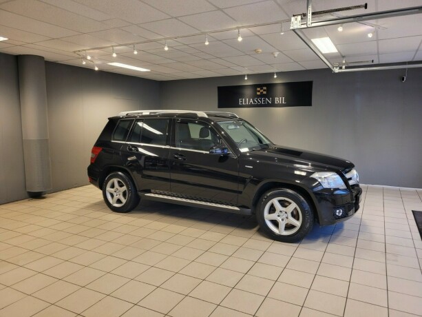 mercedes-benz-glk220-diesel-2011-big-2