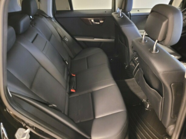 mercedes-benz-glk220-diesel-2011-big-16