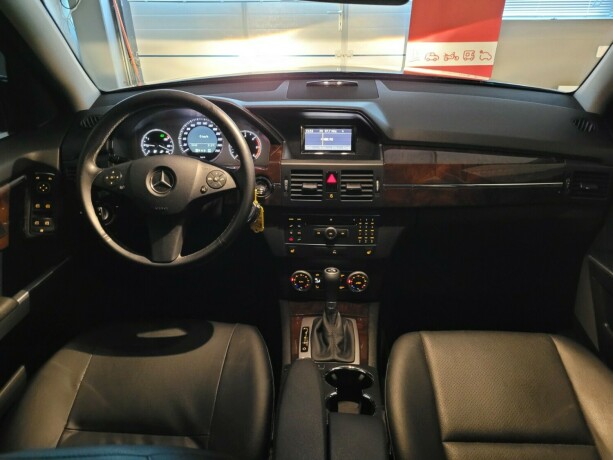 mercedes-benz-glk220-diesel-2011-big-23