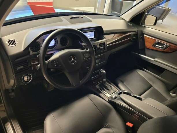 mercedes-benz-glk220-diesel-2011-big-20