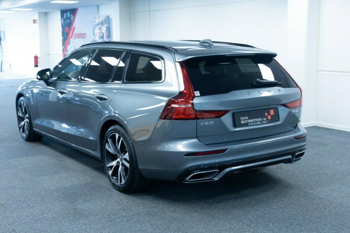 volvo-v60-elektrisitetbensin-2020-big-1