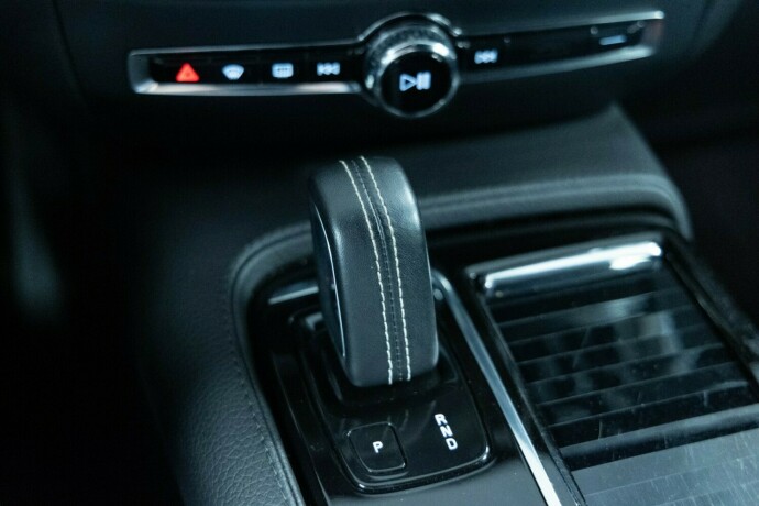 volvo-v60-elektrisitetbensin-2020-big-19