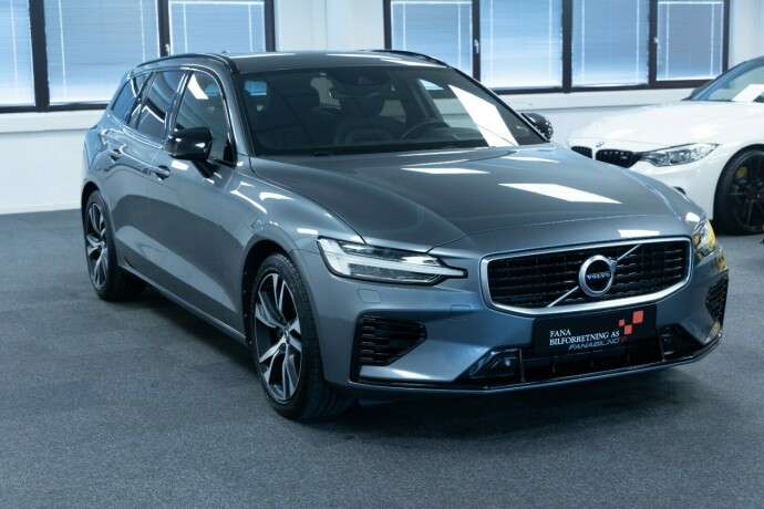 volvo-v60-elektrisitetbensin-2020-big-3