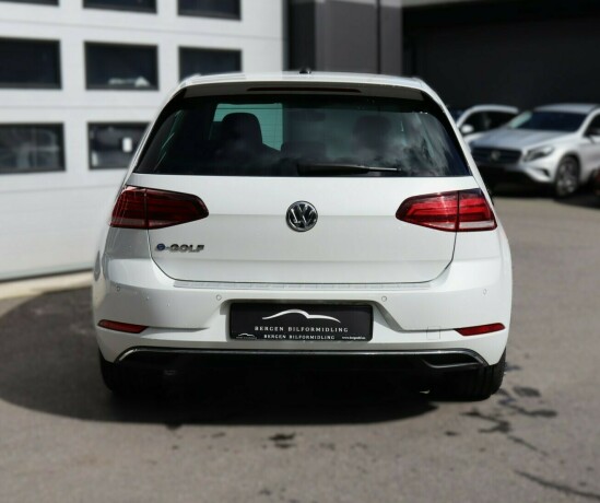 volkswagen-golf-elektrisitet-2019-big-5