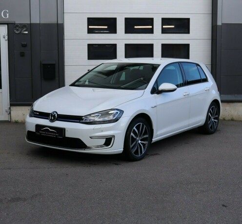 volkswagen-golf-elektrisitet-2019-big-0