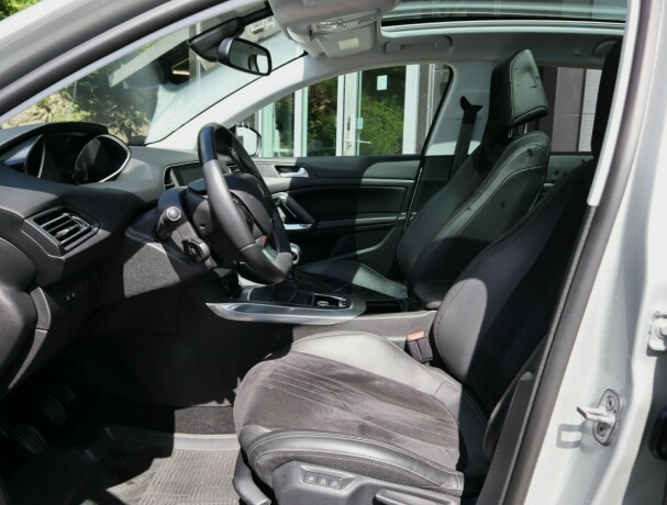 peugeot-308-diesel-2014-big-7