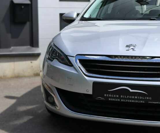 peugeot-308-diesel-2014-big-6