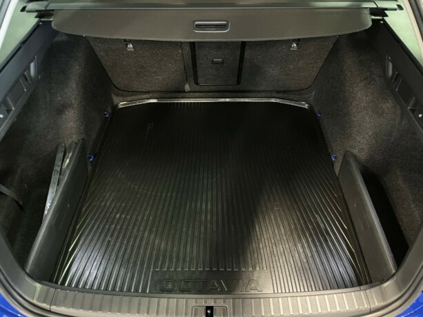 skoda-octavia-diesel-2024-big-27