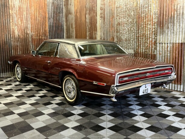 ford-thunderbird-1968-big-9