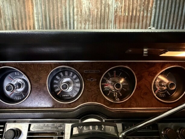 ford-thunderbird-1968-big-23