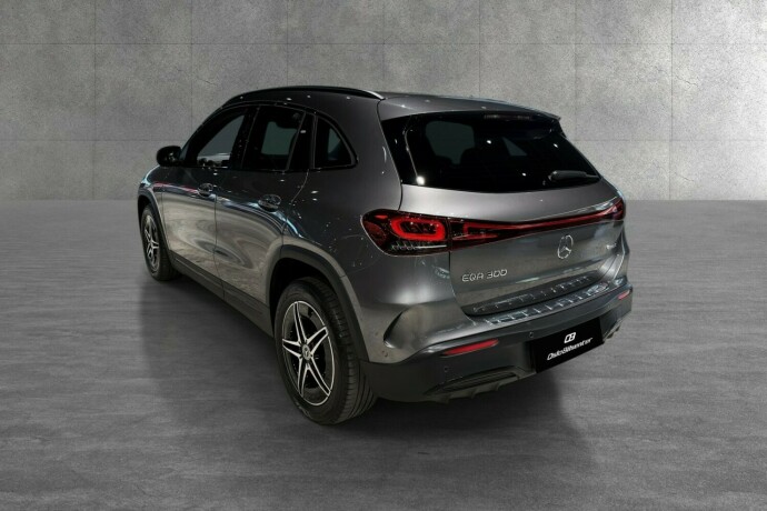 mercedes-benz-eqa300-elektrisitet-2022-big-6