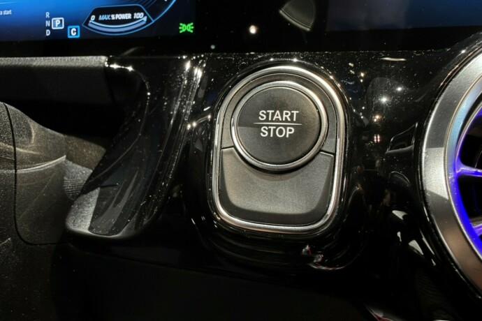 mercedes-benz-eqa300-elektrisitet-2022-big-25