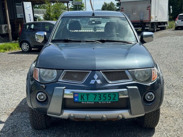 mitsubishi-l200-diesel-2007-big-6