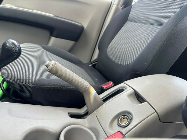 mitsubishi-l200-diesel-2007-big-15