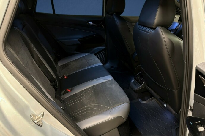 volkswagen-id4-elektrisitet-2023-big-15