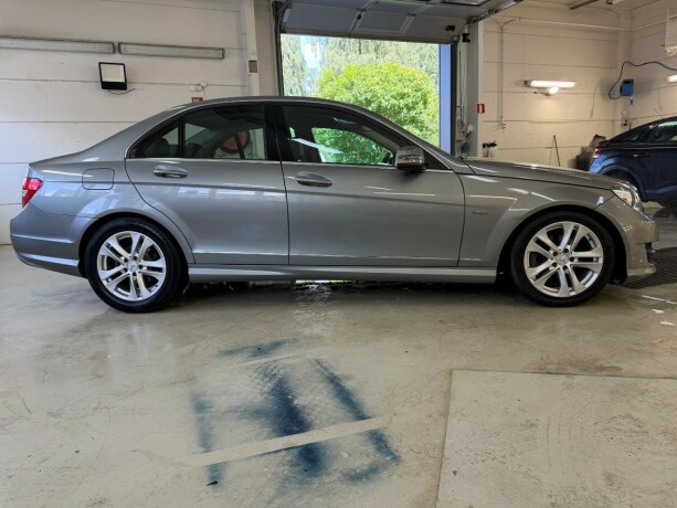 mercedes-benz-c-klasse-diesel-2012-big-6