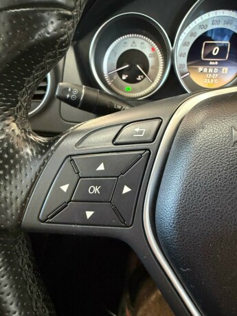 mercedes-benz-c-klasse-diesel-2012-big-23