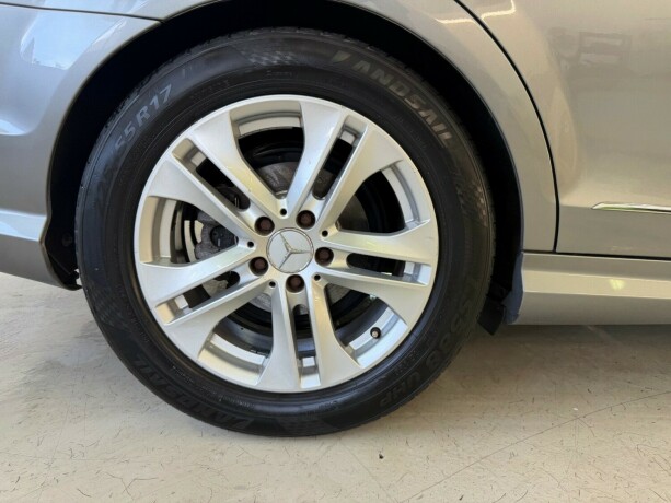 mercedes-benz-c-klasse-diesel-2012-big-36