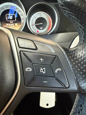 mercedes-benz-c-klasse-diesel-2012-big-24