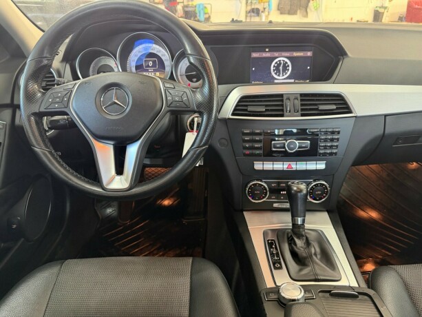 mercedes-benz-c-klasse-diesel-2012-big-19