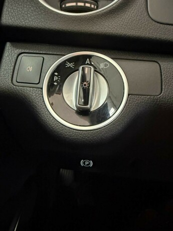 mercedes-benz-c-klasse-diesel-2012-big-25
