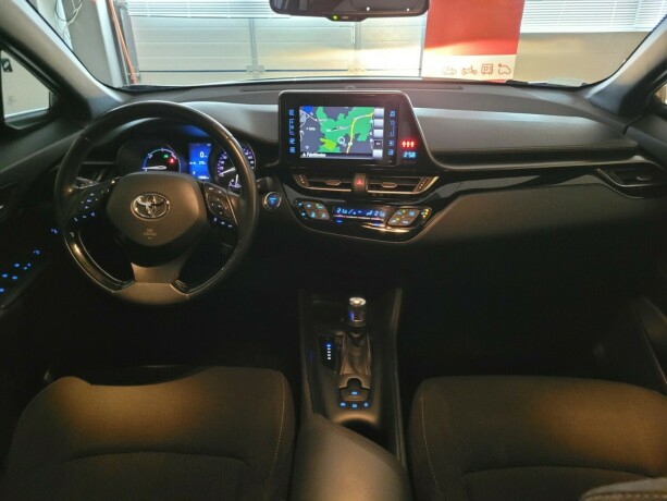 toyota-c-hr-elektrisitetbensin-2018-big-27