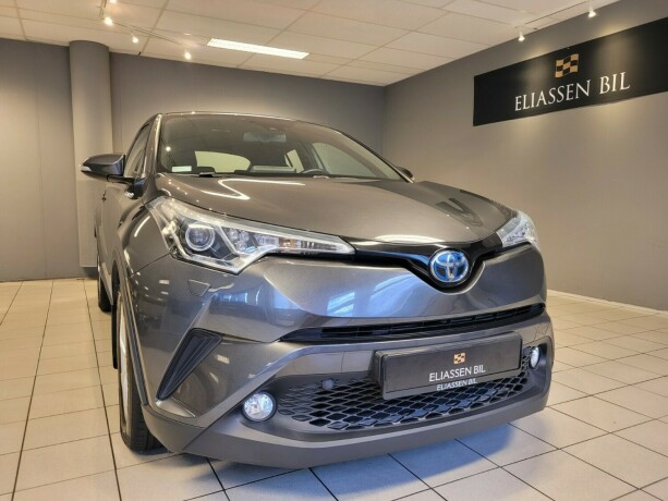 toyota-c-hr-elektrisitetbensin-2018-big-9