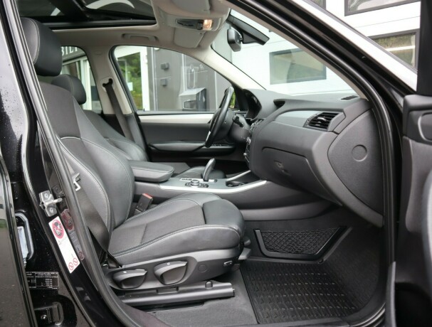 bmw-x3-diesel-2010-big-9