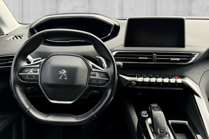 peugeot-3008-bensin-2018-big-7
