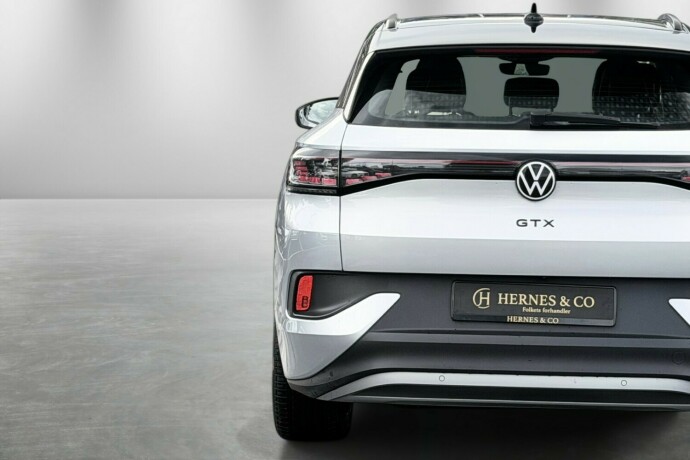 volkswagen-id4-gtx-elektrisitet-2022-big-8